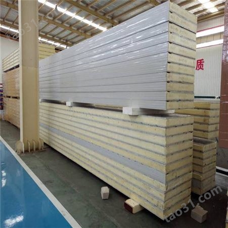 聚氨酯保温板厚度 100mm彩钢板 组合库板厂家销售