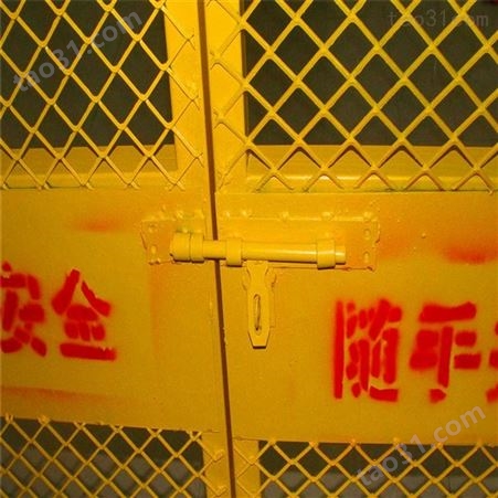 丰臣网业 升降机电梯安全门安装方法 施工电梯门 车间直销