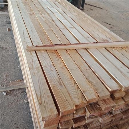 呈果木业批发建筑用木方白松建筑木方加工厂
