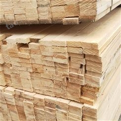 呈果木业 天然工地木方松木木方常用规格 建筑工地用方木